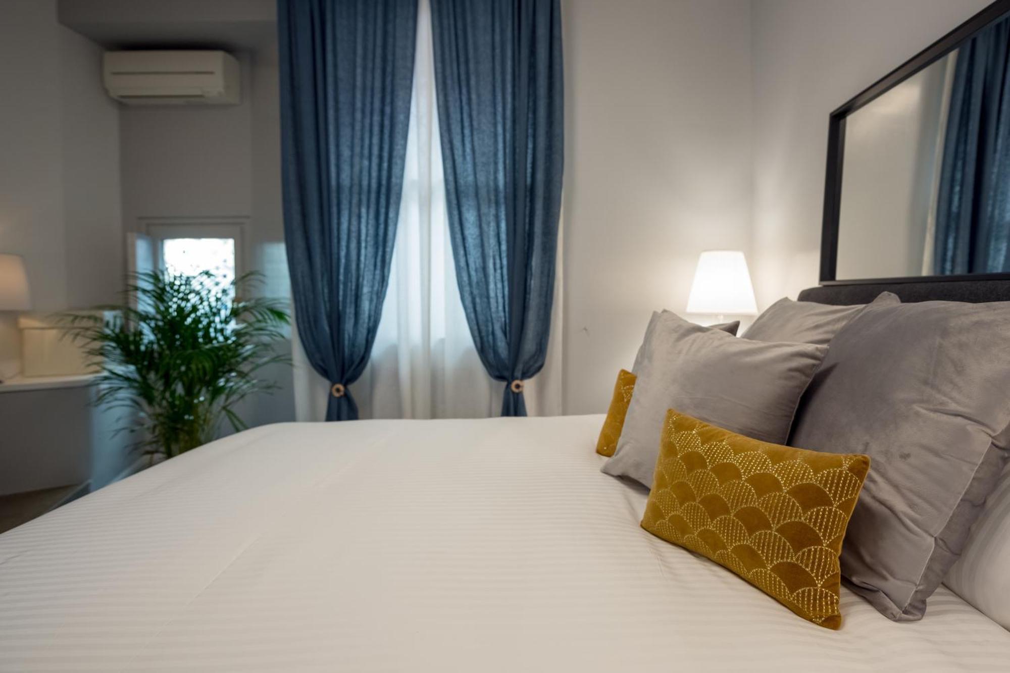 Spiga Fashion Apartment By Montenapoleone Living Milano Ngoại thất bức ảnh