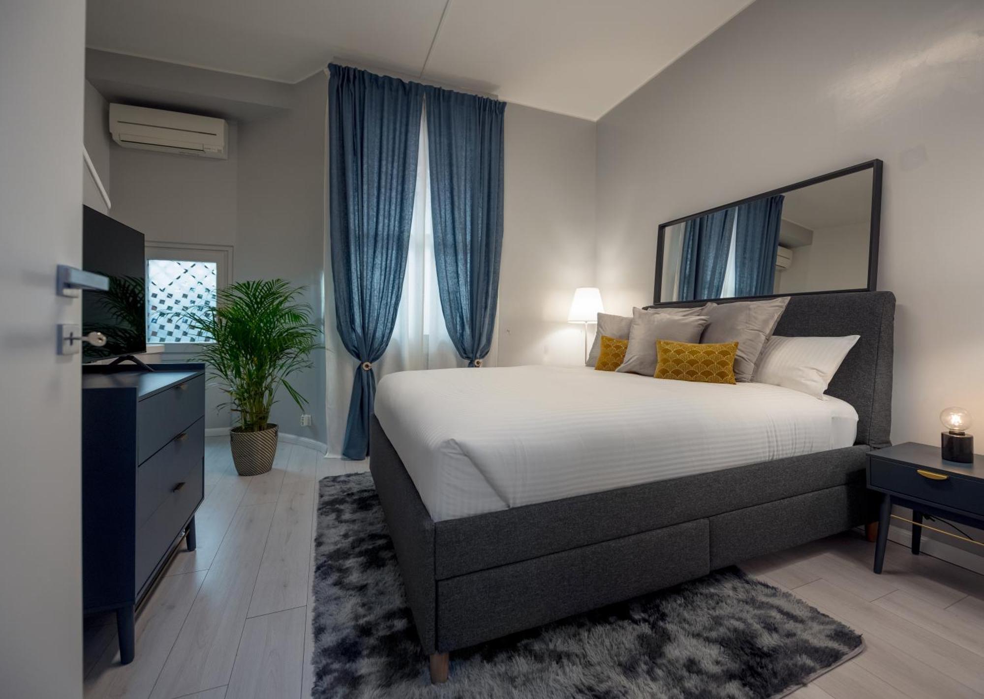 Spiga Fashion Apartment By Montenapoleone Living Milano Ngoại thất bức ảnh